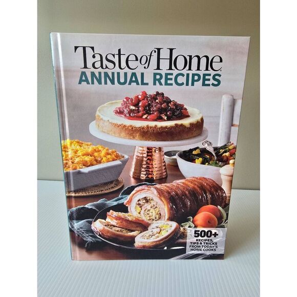 Taste of Home Annual Recipes Book - Picture 1 of 4